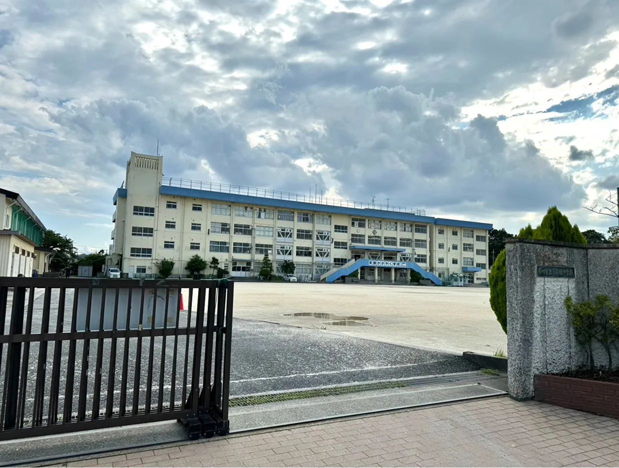 市川市立下貝塚中学校